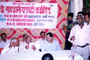 Inauguration of Sakinaka branch: Mr. Pandurang Khandare on mike, behind him MR. Nivruti Khandare,
Sitting from L to R. Mr. Maruti Narayankar, Secretary, Mr. Eknath Gaikwad, MP, Advocate Pradip R. Kadam, Chairman. behind Local advisor, Smt. Chandrabhaga Shinde, Mr. Machindra Shinde, Director.


